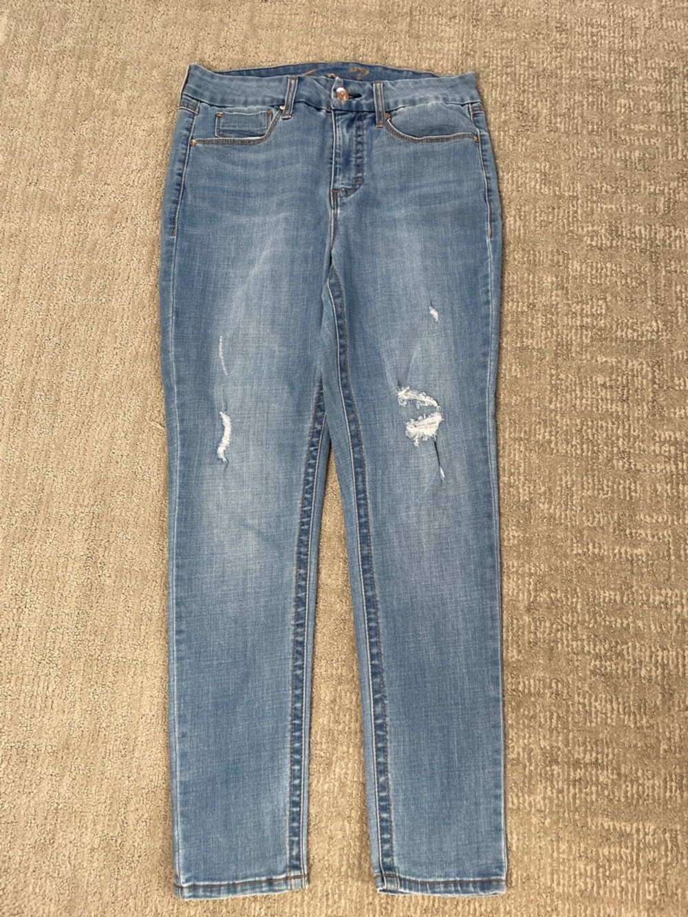 Seven7 Women's Medium Light Blue Distressed Skinny Jeans - Picture 2 of 6